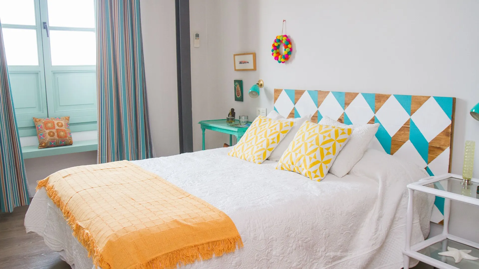Adorable Apartment Ollerias Malaga 0*,