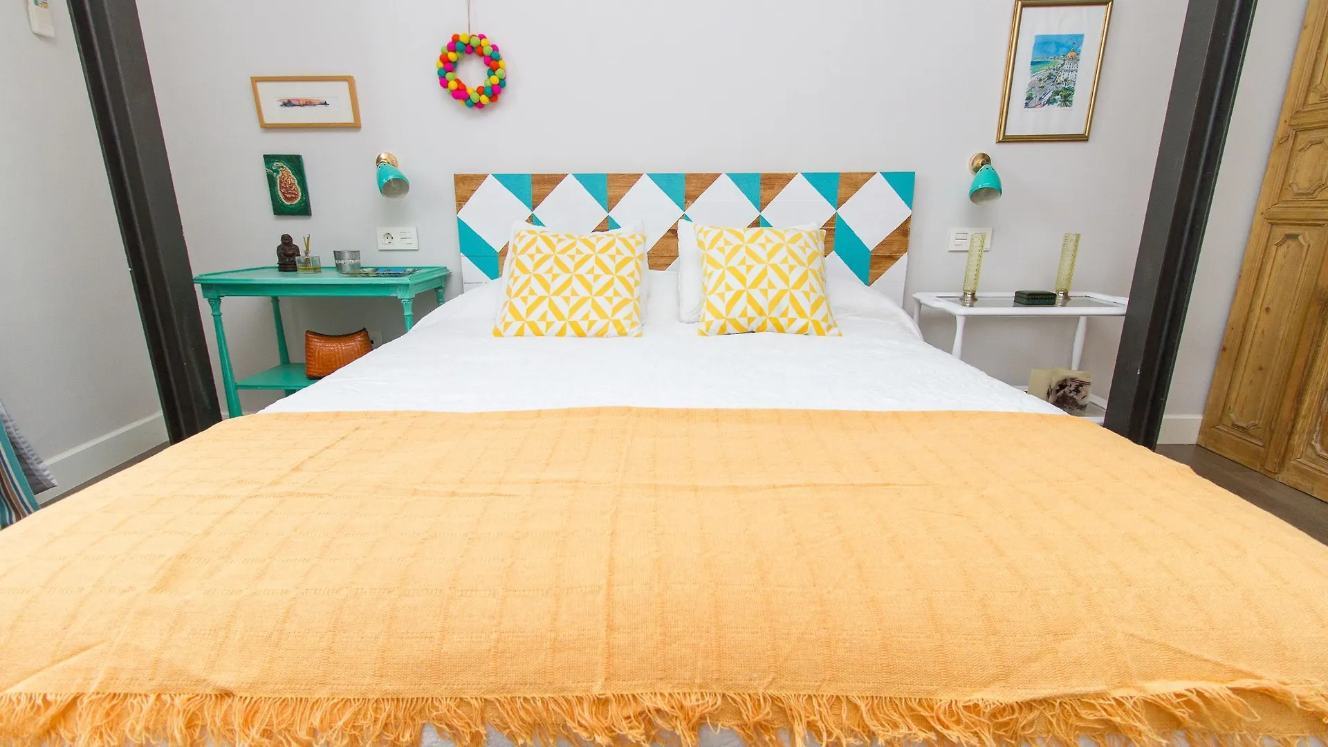 Adorable Apartment Ollerias Malaga Spain