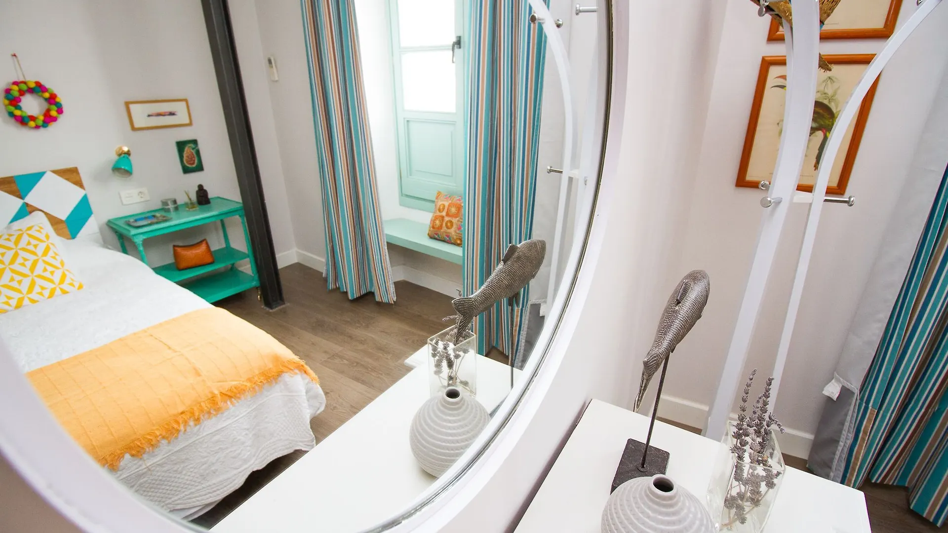 Adorable Apartment Ollerias مالقة 0*,  إسبانيا