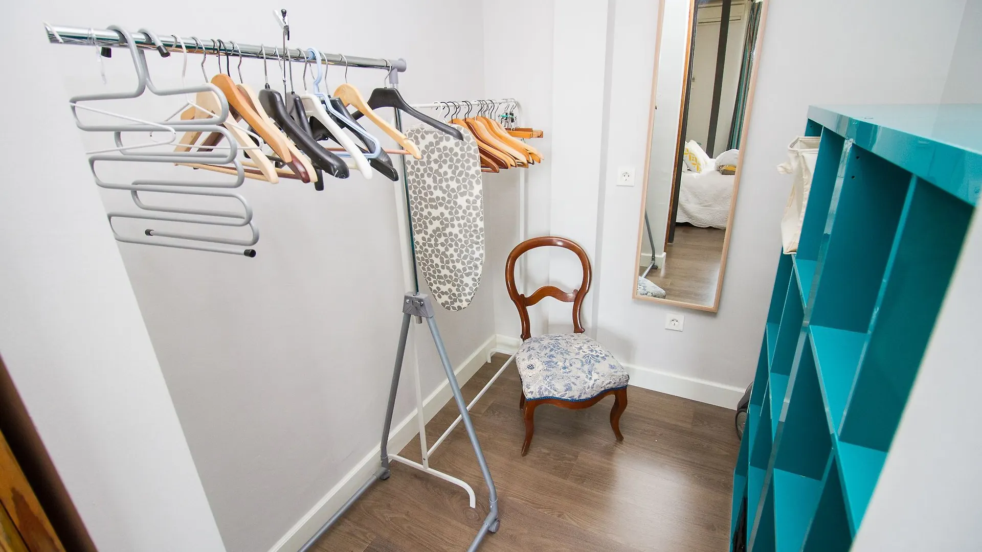 Adorable Apartment Ollerias مالقة
